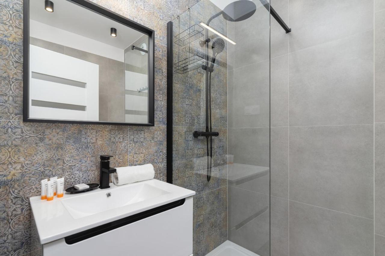 Cracow Rakowicka 14 By Renters *